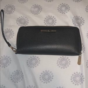Micheal Kors Wallet